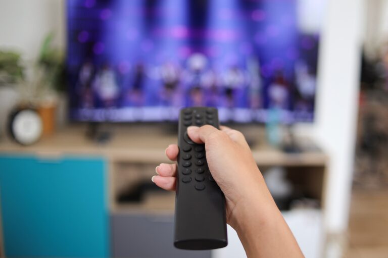 Le meilleur iptv : une option légale ou toujours illégale en 2025 ?